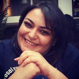 Suna Gülsoy isimli kurucu fotoğrafı